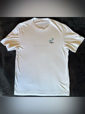 TravisMathew Men’s Piece of Paradise Tee L White Bird of Paradise Rose Sleeve